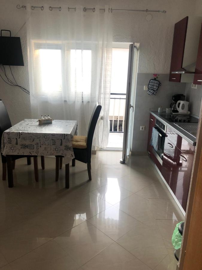 Moko Appartement Senj  Buitenkant foto