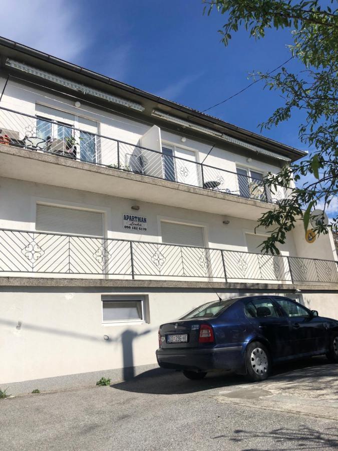 Moko Appartement Senj  Buitenkant foto