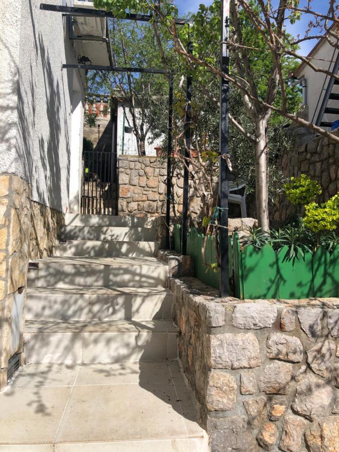 Moko Appartement Senj  Buitenkant foto