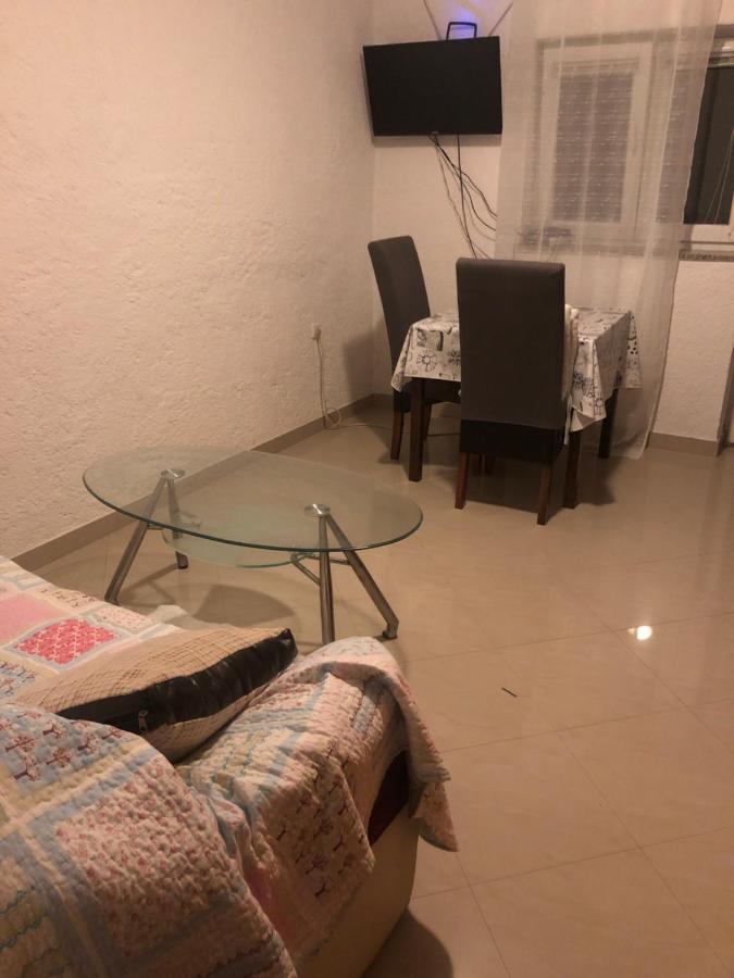 Moko Appartement Senj  Buitenkant foto